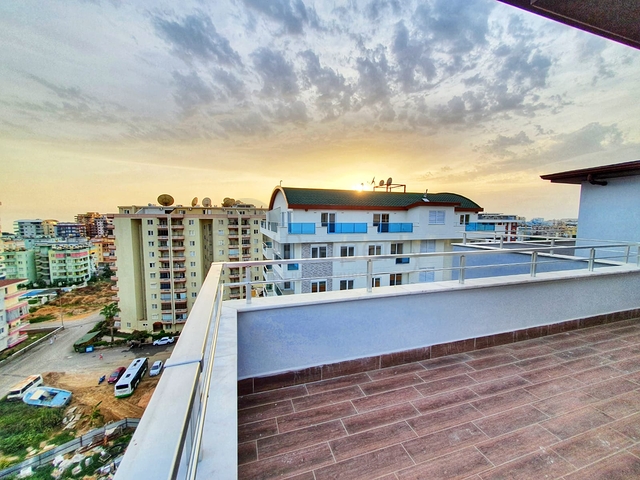 اسعار منافسة - شقق دوبلكس - طابقين - 3 او 4 غرف وصالة - في مهموتلار / الانيا 