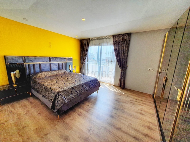 اسعار منافسة - شقق دوبلكس - طابقين - 3 او 4 غرف وصالة - في مهموتلار / الانيا 