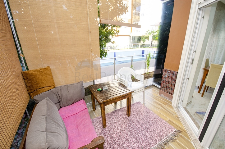 شقة واسعة  4 + 1 في أونجالي كونيالتي أنطاليا