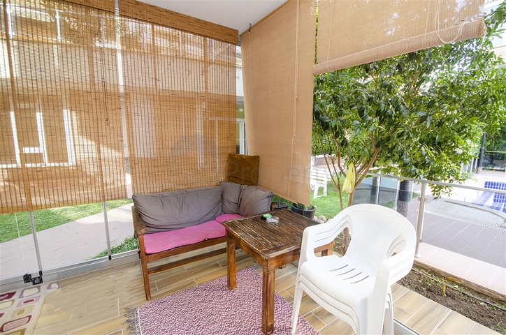 شقة واسعة  4 + 1 في أونجالي كونيالتي أنطاليا