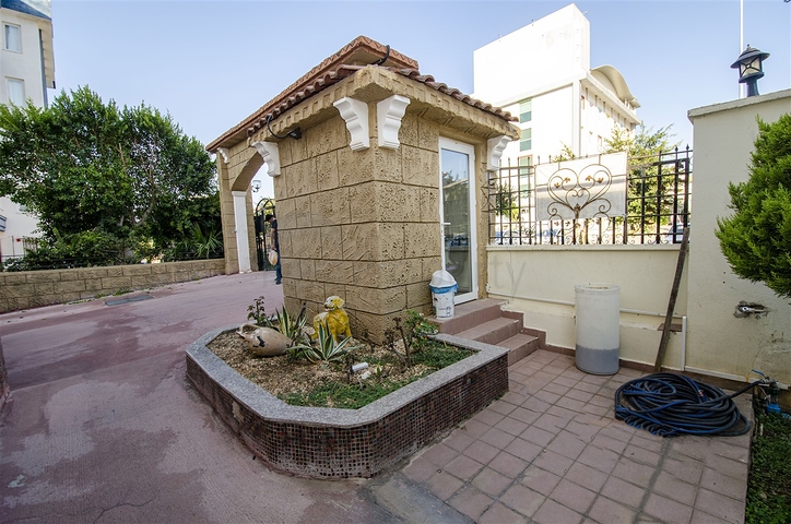 شقة واسعة  4 + 1 في أونجالي كونيالتي أنطاليا