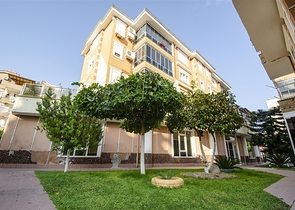 شقة واسعة  4 + 1 في أونجالي كونيالتي أنطاليا