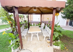 شقة واسعة  4 + 1 في أونجالي كونيالتي أنطاليا