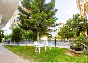 شقة واسعة  4 + 1 في أونجالي كونيالتي أنطاليا