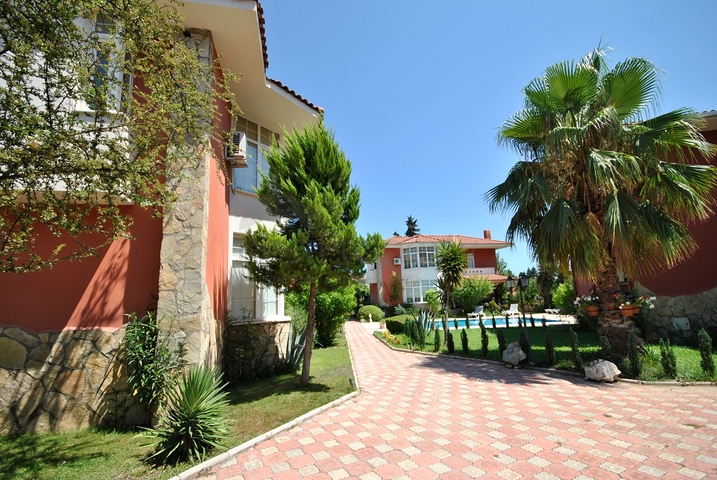 فيلا 3 + 1 مع اثاث في جاميوفا كيمير