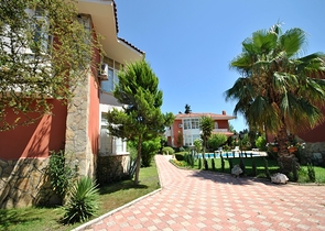 فيلا 3 + 1 مع اثاث في جاميوفا كيمير