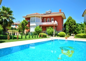 فيلا 3 + 1 مع اثاث في جاميوفا كيمير