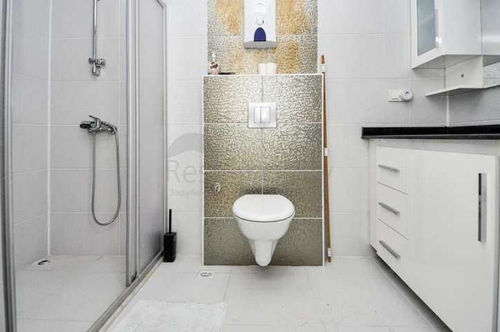 شقة ضمن مجمع عائلي مميز - تصميم 2 غرفة وصالة - في كاستل  / الانيا