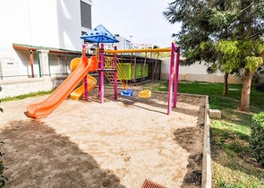 شقة ضمن مجمع عائلي مميز - تصميم 2 غرفة وصالة - في كاستل  / الانيا