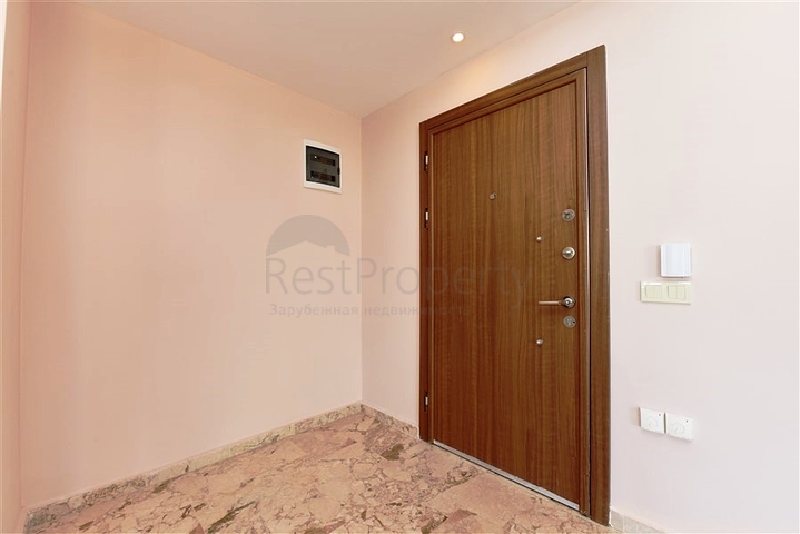 اول صف على البحر - شقق 2 غرفة وصالة - ضمن مجمع سكني حديث 2019 - في مهموتلار / الانيا 