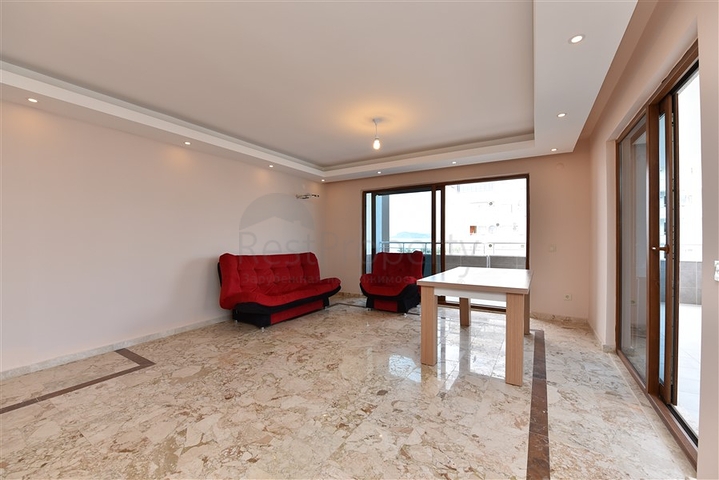 اول صف على البحر - شقق 2 غرفة وصالة - ضمن مجمع سكني حديث 2019 - في مهموتلار / الانيا 