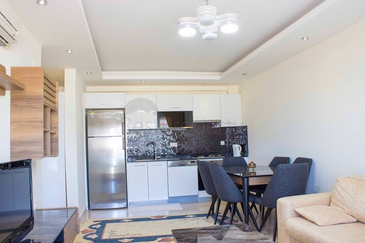 ضمن مجمع 5 نجوم -شقة غرفة وصالة مفروشة - في منطقة اوبا المركزية / الانيا 