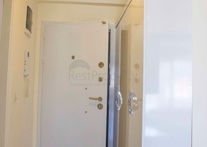 ضمن مجمع 5 نجوم -شقة غرفة وصالة مفروشة - في منطقة اوبا المركزية / الانيا 