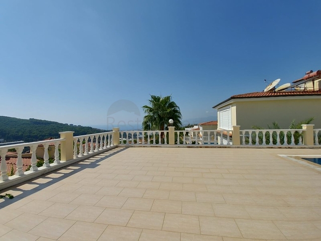 فيلا مستقلة - اطلالة بحر وجبل - مسبج خاص - في كارجي جاك / الانيا 