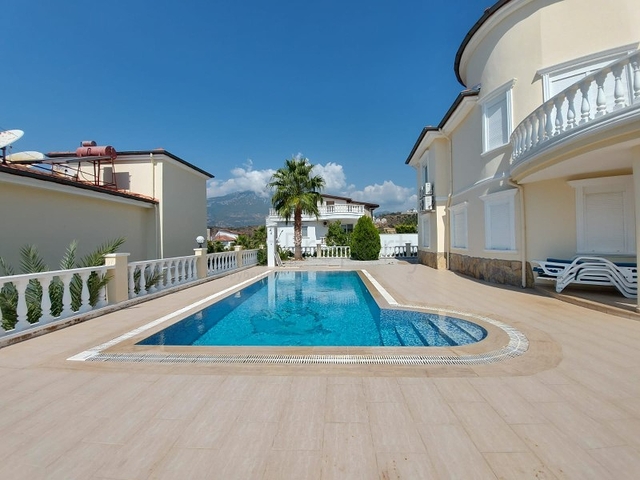 فيلا مستقلة - اطلالة بحر وجبل - مسبج خاص - في كارجي جاك / الانيا 