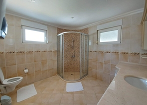 فيلا مستقلة - اطلالة بحر وجبل - مسبج خاص - في كارجي جاك / الانيا 