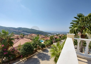 فيلا مستقلة - اطلالة بحر وجبل - مسبج خاص - في كارجي جاك / الانيا 