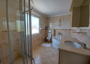 فيلا مستقلة - اطلالة بحر وجبل - مسبج خاص - في كارجي جاك / الانيا 