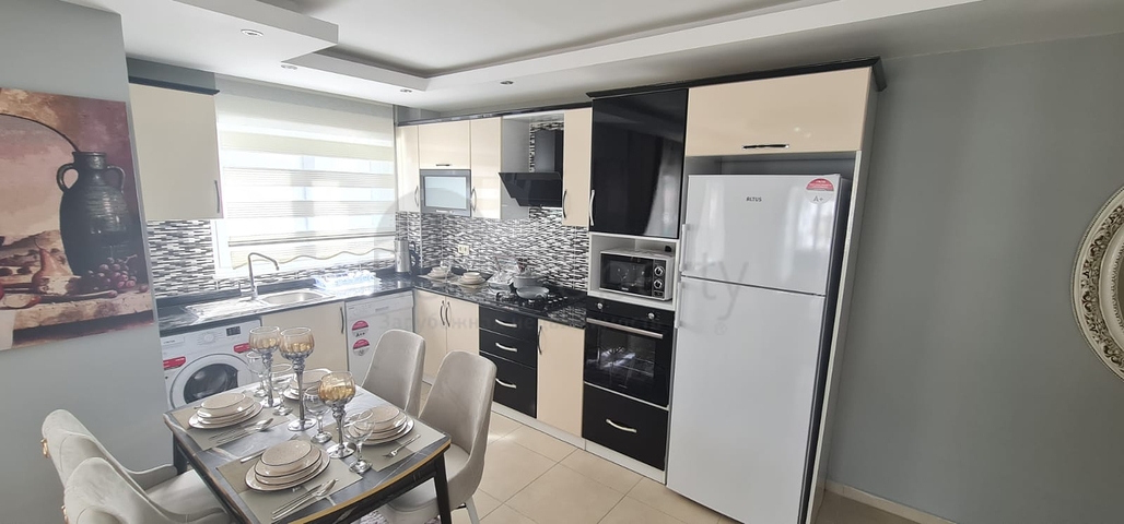 شقة غرفة وصالة - مفروشة - طابق مرتفع - ضمن مجمع - في مهموتلار / الانيا 