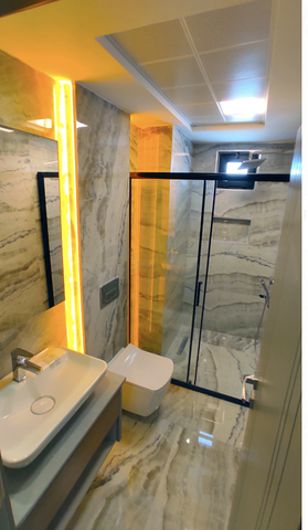 شقة بنتهاوس واسع 4 + 1 في وسط أنطاليا 