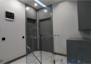 شقة بنتهاوس واسع 4 + 1 في وسط أنطاليا 