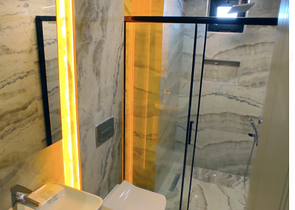 شقة بنتهاوس واسع 4 + 1 في وسط أنطاليا 