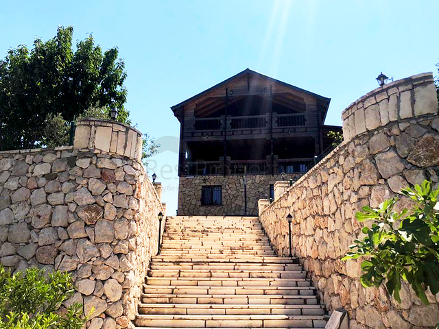 منزل 4 + 1 في Kumluja Kemer محاط ببساتين الحمضيات