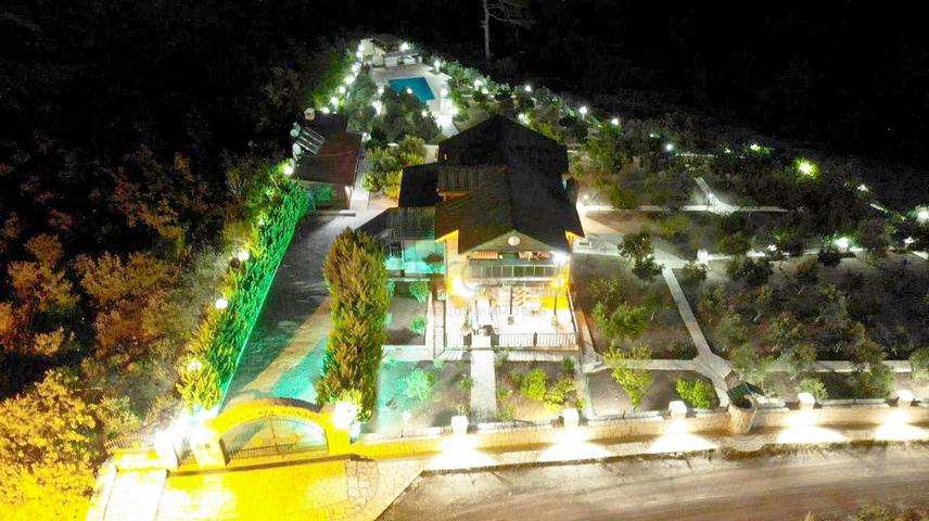 منزل 4 + 1 في Kumluja Kemer محاط ببساتين الحمضيات