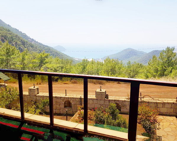 منزل 4 + 1 في Kumluja Kemer محاط ببساتين الحمضيات