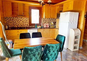 منزل 4 + 1 في Kumluja Kemer محاط ببساتين الحمضيات