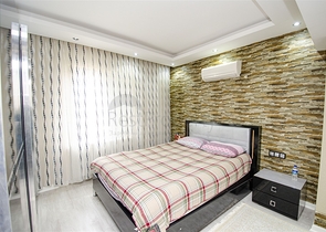 شقة واسعة 4 + 1 مطلة على البحر في أنطاليا