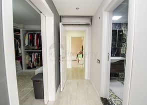 شقة واسعة 4 + 1 مطلة على البحر في أنطاليا