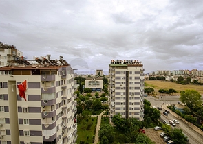 شقة واسعة 4 + 1 مطلة على البحر في أنطاليا