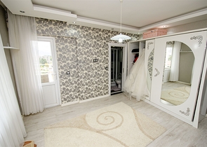 شقة واسعة 4 + 1 مطلة على البحر في أنطاليا