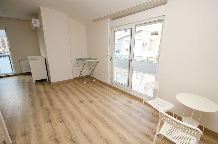 بنتهاوس 3 + 1 مع أثاث على مسافة قريبة من البحر