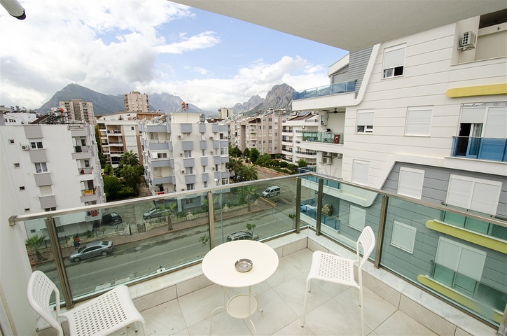 بنتهاوس 3 + 1 مع أثاث على مسافة قريبة من البحر