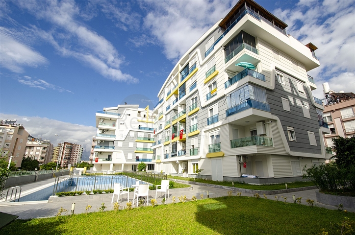 بنتهاوس 3 + 1 مع أثاث على مسافة قريبة من البحر