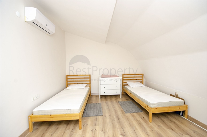 بنتهاوس 3 + 1 مع أثاث على مسافة قريبة من البحر