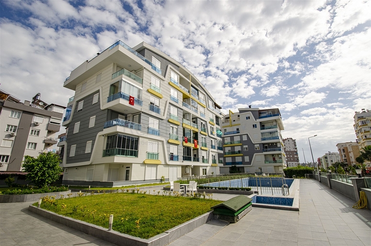 بنتهاوس 3 + 1 مع أثاث على مسافة قريبة من البحر