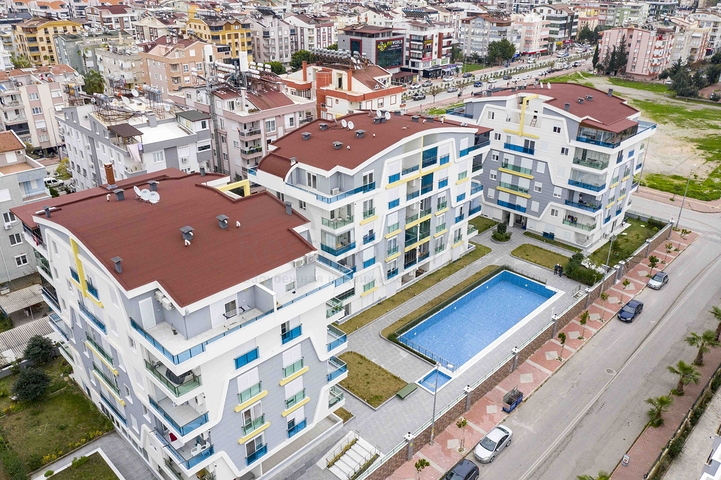 بنتهاوس 3 + 1 مع أثاث على مسافة قريبة من البحر