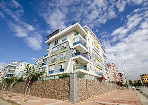 بنتهاوس 3 + 1 مع أثاث على مسافة قريبة من البحر