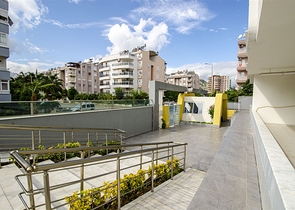 بنتهاوس 3 + 1 مع أثاث على مسافة قريبة من البحر