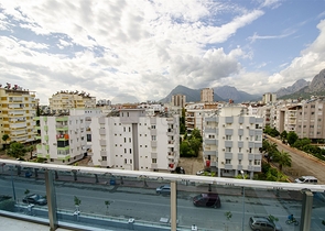 بنتهاوس 3 + 1 مع أثاث على مسافة قريبة من البحر