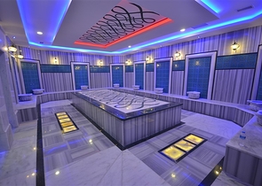 اطلالة بحر - شقة غرفة وصالة - مجمع بخدمات 5 نجوم -في منطقة كاستل الراقية / الانيا 