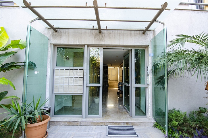 شقة مفروشة 2 + 1 مطلة على البحر في غوزالوبا لارا