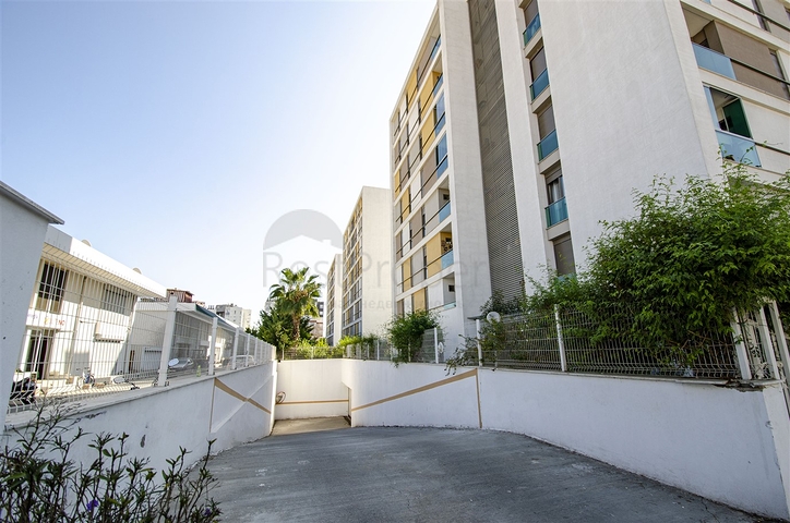 شقة مفروشة 2 + 1 مطلة على البحر في غوزالوبا لارا