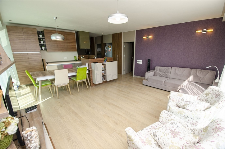 شقة مفروشة 2 + 1 مطلة على البحر في غوزالوبا لارا