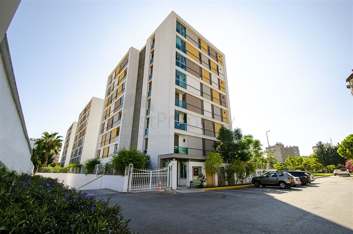 شقة مفروشة 2 + 1 مطلة على البحر في غوزالوبا لارا