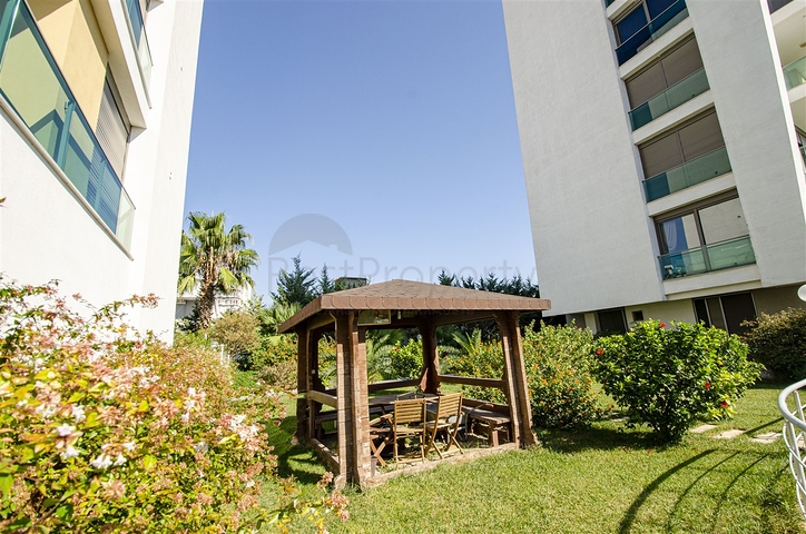 شقة مفروشة 2 + 1 مطلة على البحر في غوزالوبا لارا