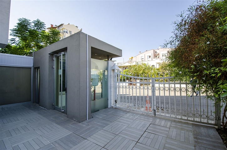 شقة مفروشة 2 + 1 مطلة على البحر في غوزالوبا لارا